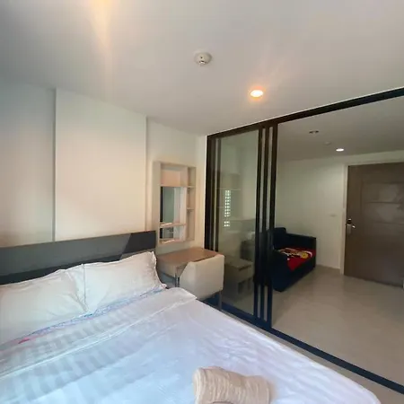 Quiet One Bedroom Near Bts Onnut