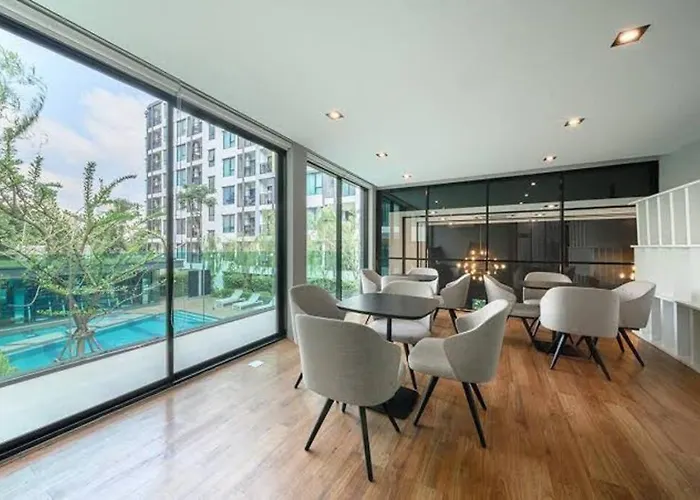 Appartement Quiet One Bedroom Near Bts Onnut Bangkok