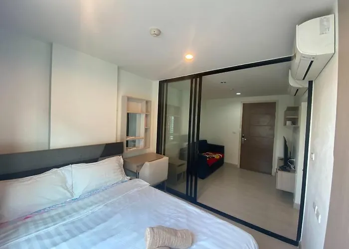 Quiet One Bedroom Near Bts Onnut * Bangkok